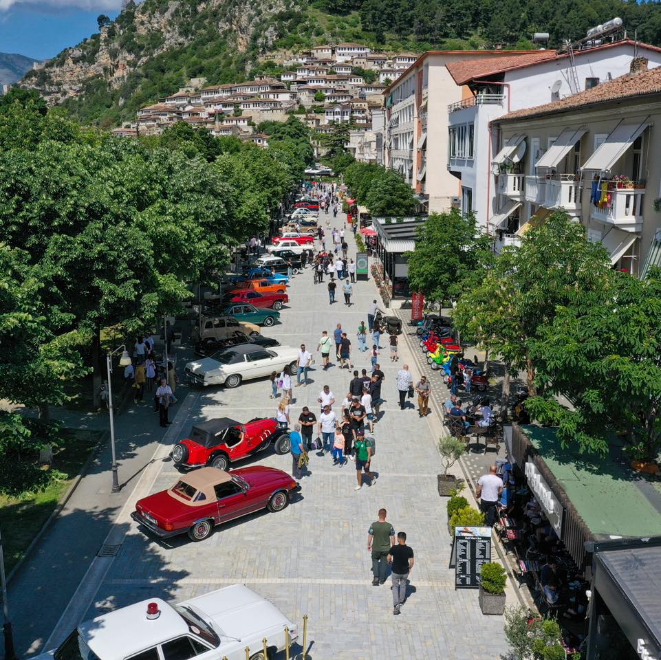 old classic car for rent in albania